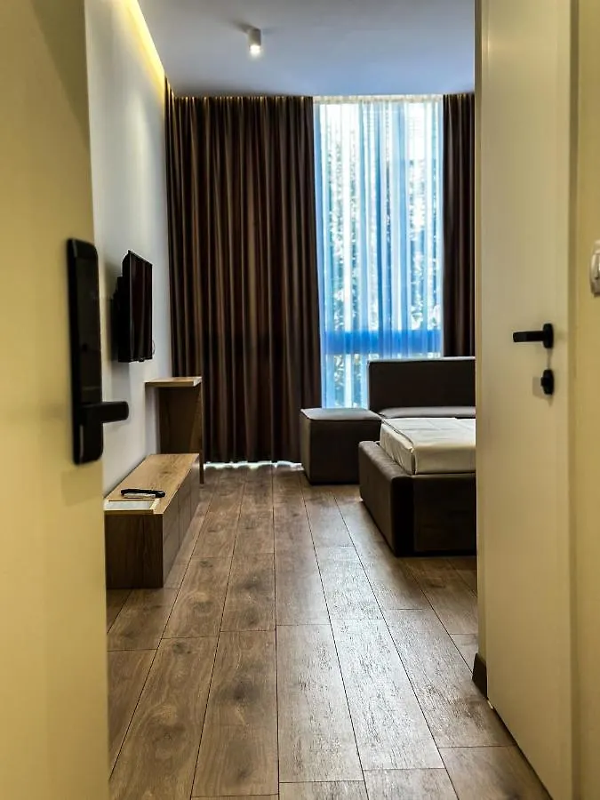 Alexander Rooms Durres 4*,  Albania